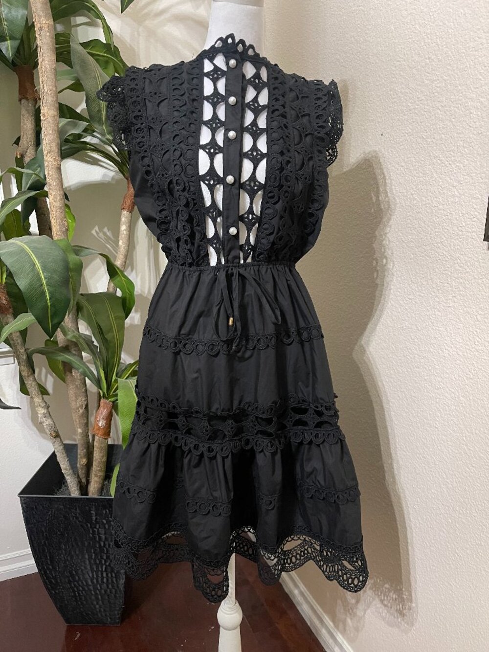 Black Romantic Gothic Lace Tiered Pearl Button Dress Small